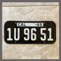 1945 California YOM License Plate For Sale - Original Vintage 1U9651